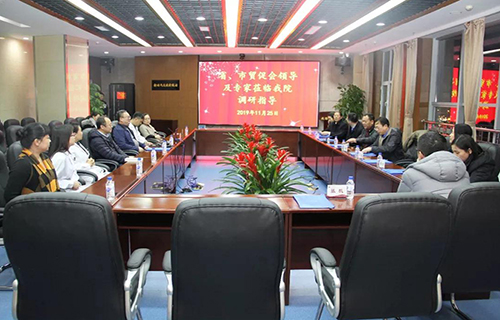 “让中医走向世界 让世界了解中医” 25日，红桃视频
接待一次特殊的调研