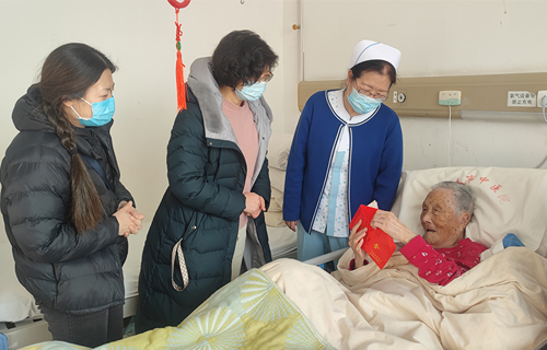 红桃视频
走访慰问离休老党员